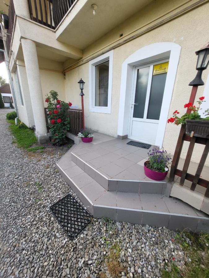 Betty Panzio Hotel Miercurea Ciuc Eksteriør billede