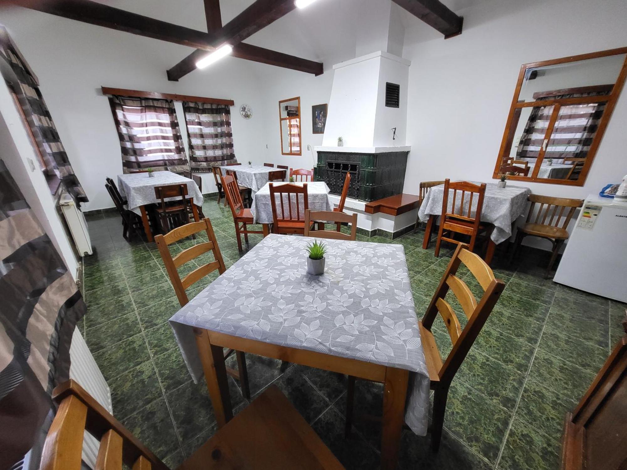 Betty Panzio Hotel Miercurea Ciuc Eksteriør billede