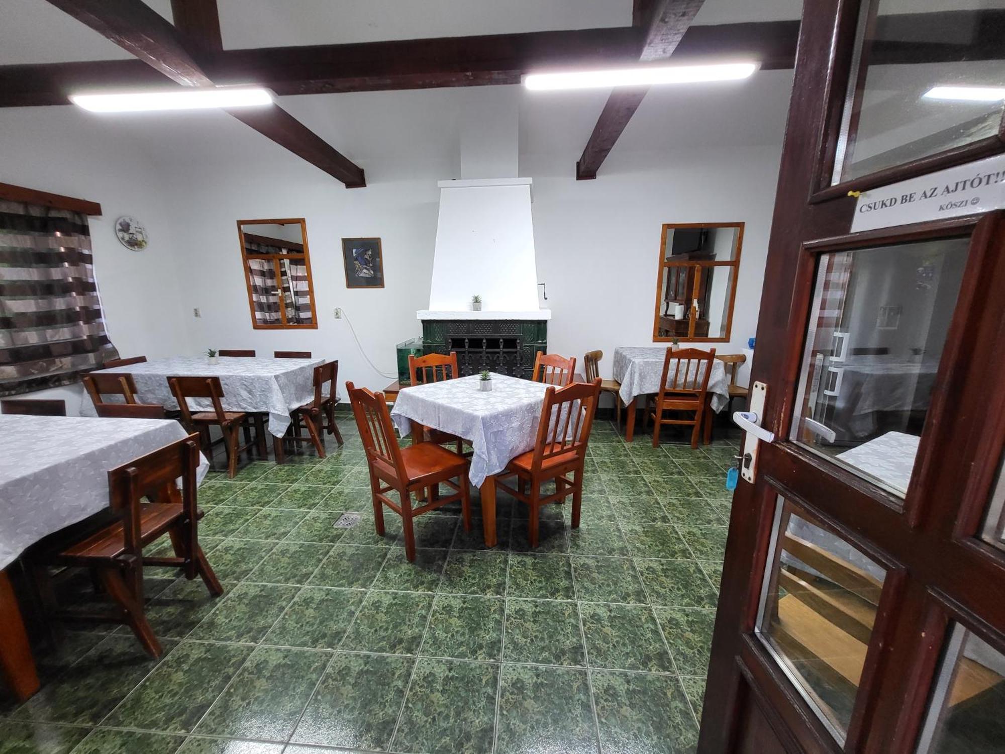Betty Panzio Hotel Miercurea Ciuc Eksteriør billede