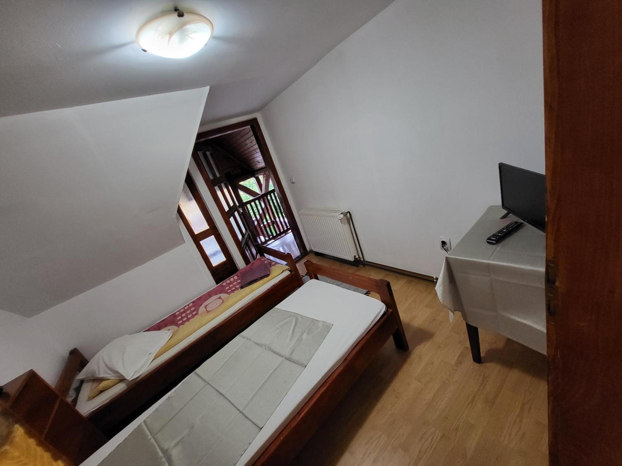 Betty Panzio Hotel Miercurea Ciuc Eksteriør billede
