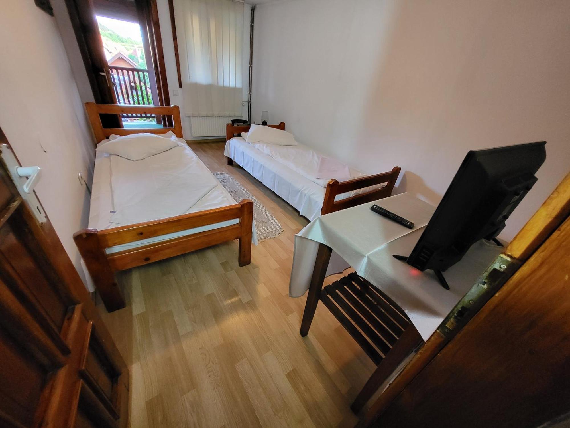 Betty Panzio Hotel Miercurea Ciuc Eksteriør billede