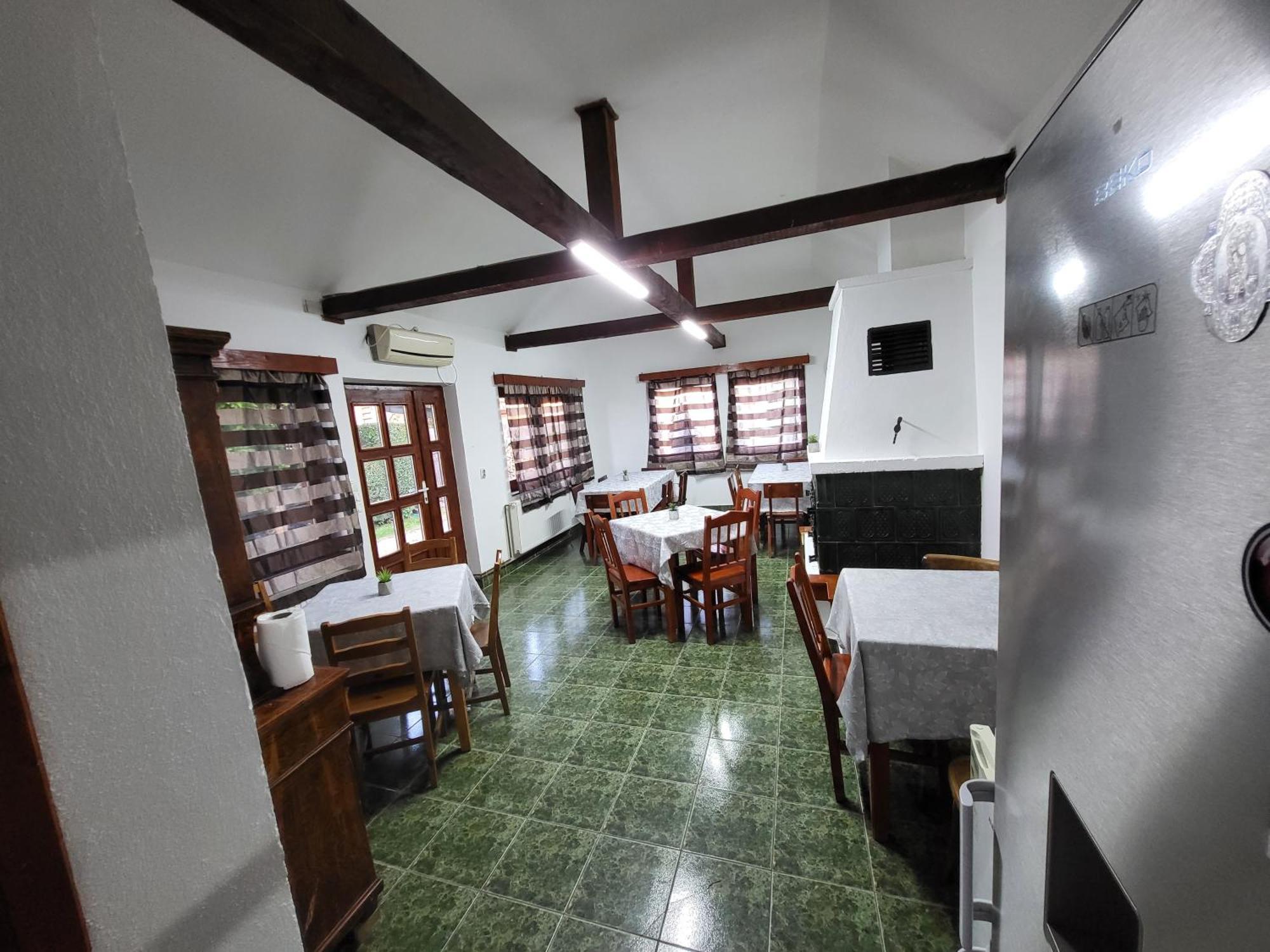 Betty Panzio Hotel Miercurea Ciuc Eksteriør billede