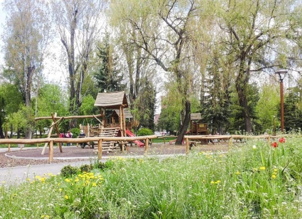 Betty Panzio Hotel Miercurea Ciuc Eksteriør billede